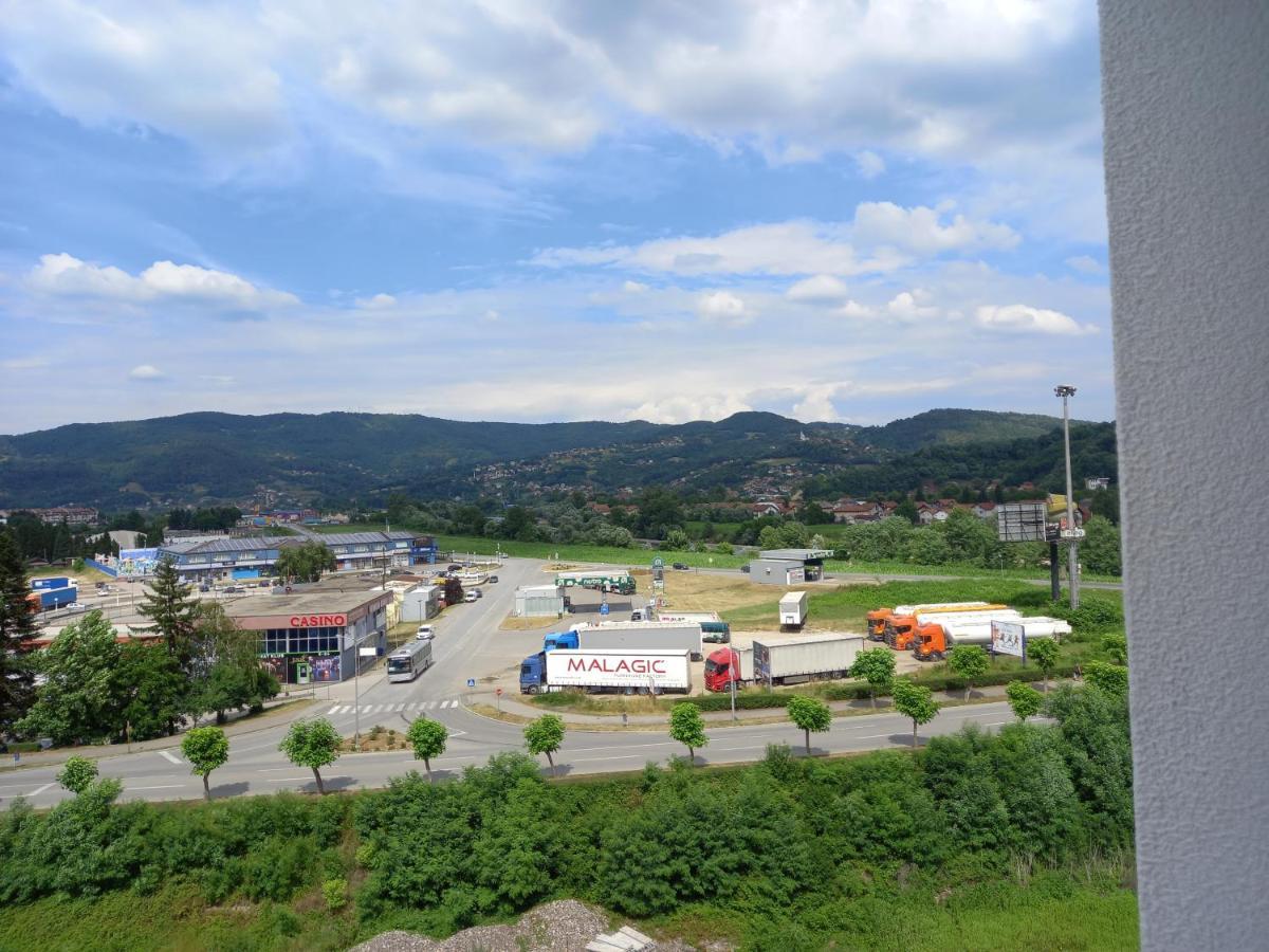 Apartman Tami Doboj Exteriér fotografie